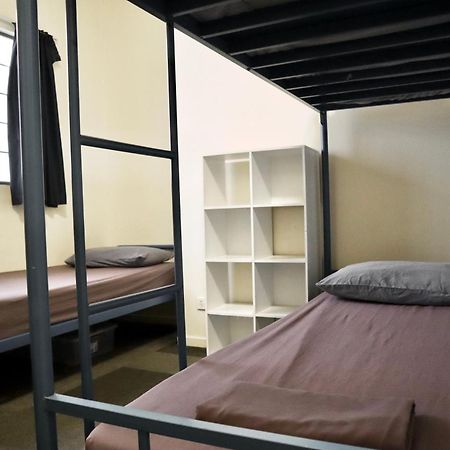 Chill Backpackers Hostel บริสเบน ภายนอก รูปภาพ
