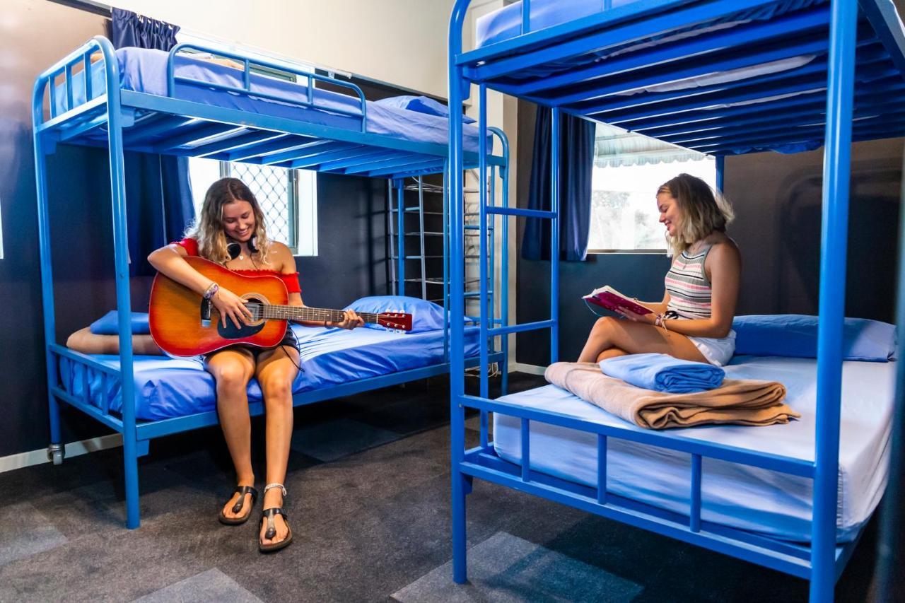 Chill Backpackers Hostel บริสเบน ภายนอก รูปภาพ