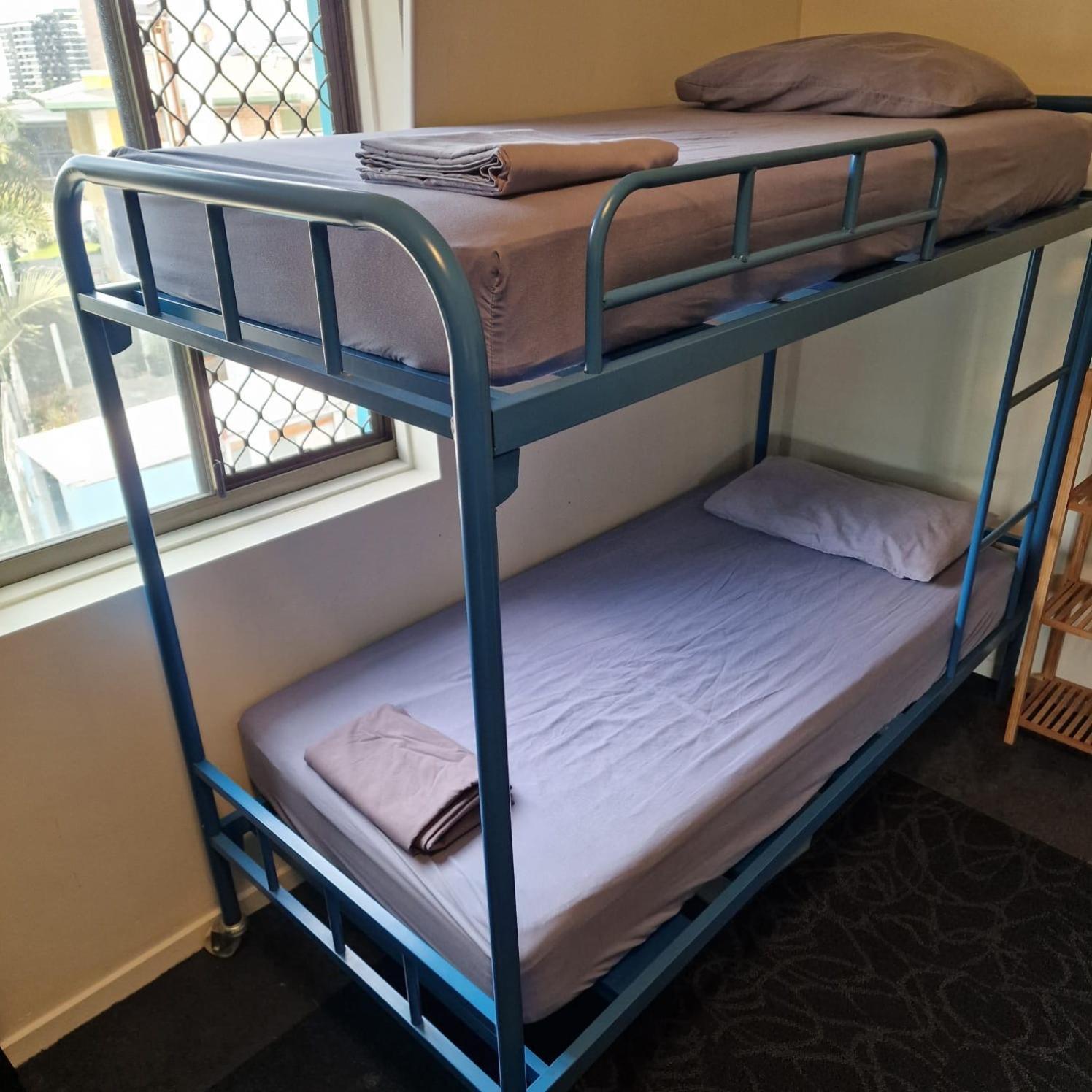 Chill Backpackers Hostel บริสเบน ภายนอก รูปภาพ