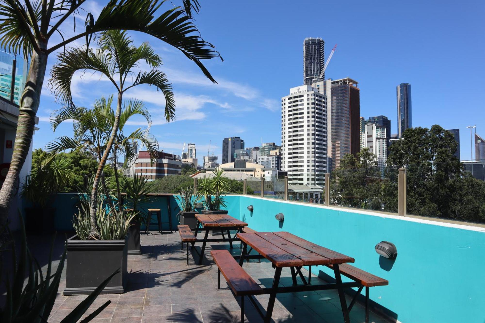 Chill Backpackers Hostel บริสเบน ภายนอก รูปภาพ