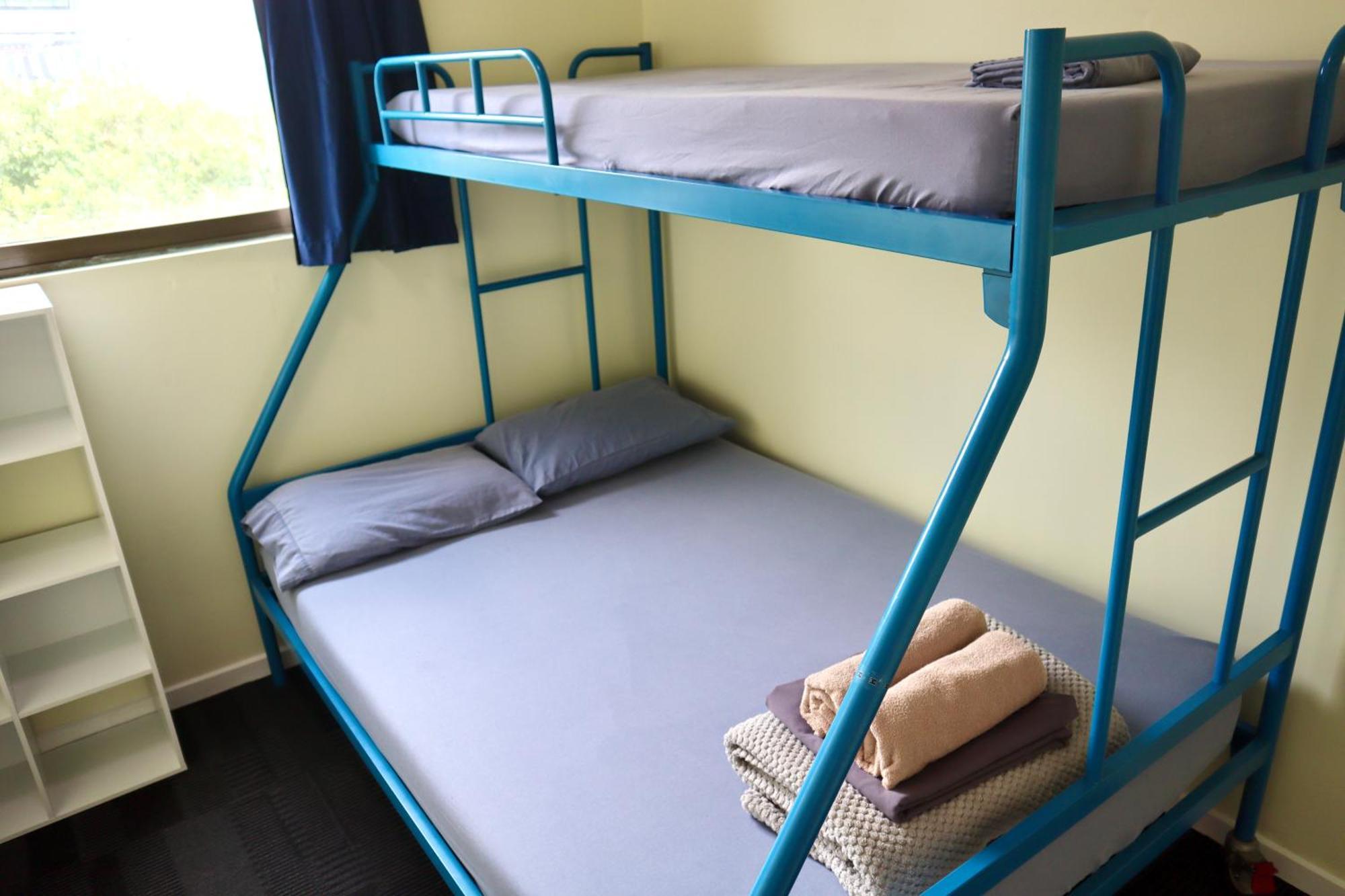 Chill Backpackers Hostel บริสเบน ภายนอก รูปภาพ